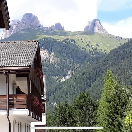 Apartamento Casa Canazei, 2-5 Pers 122 *